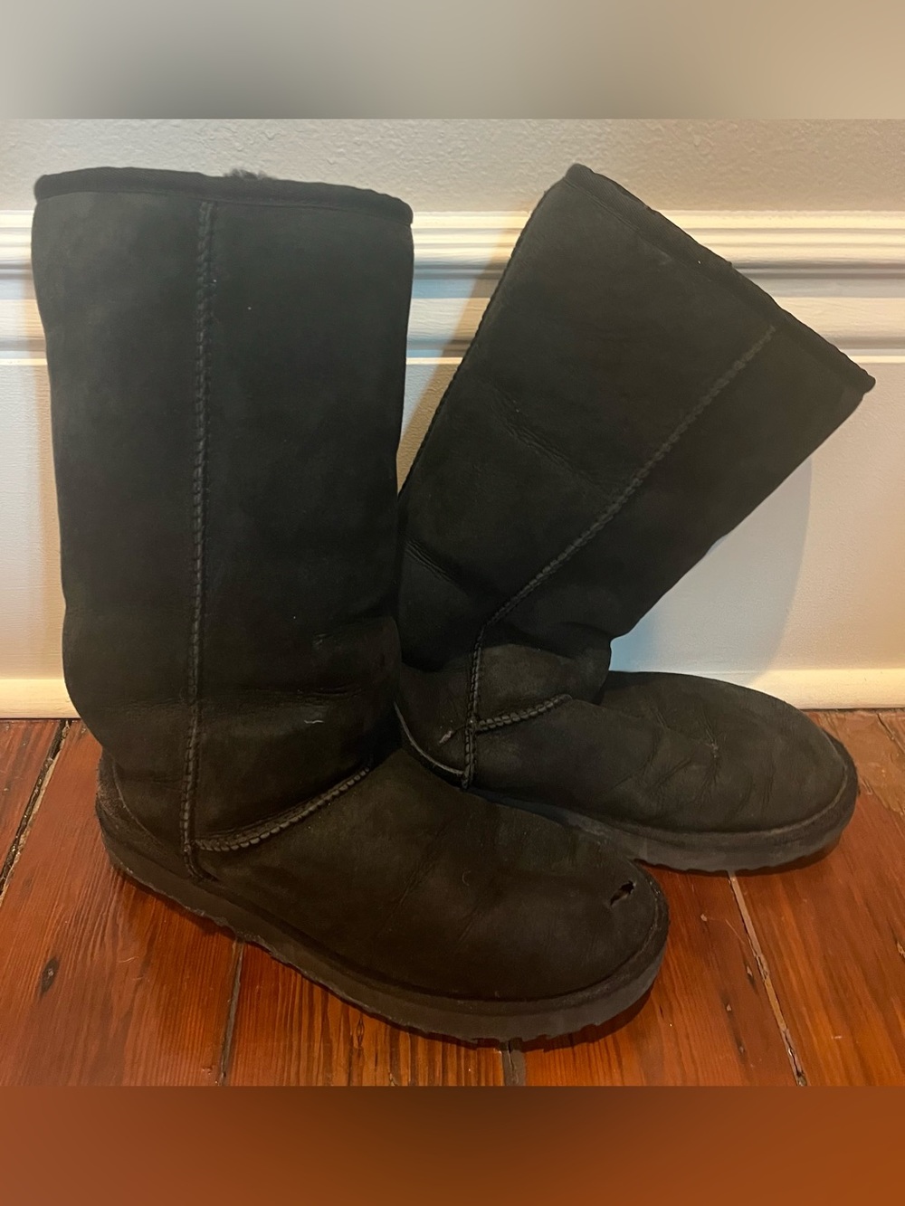 UGG Classic Tall Black Sheepskin Boots Size 10 Women’s